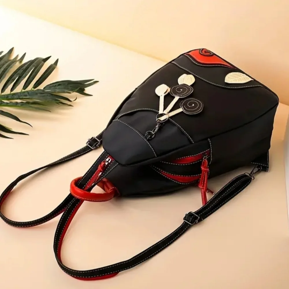 Beautiful Backpack - Picture 2 of 9